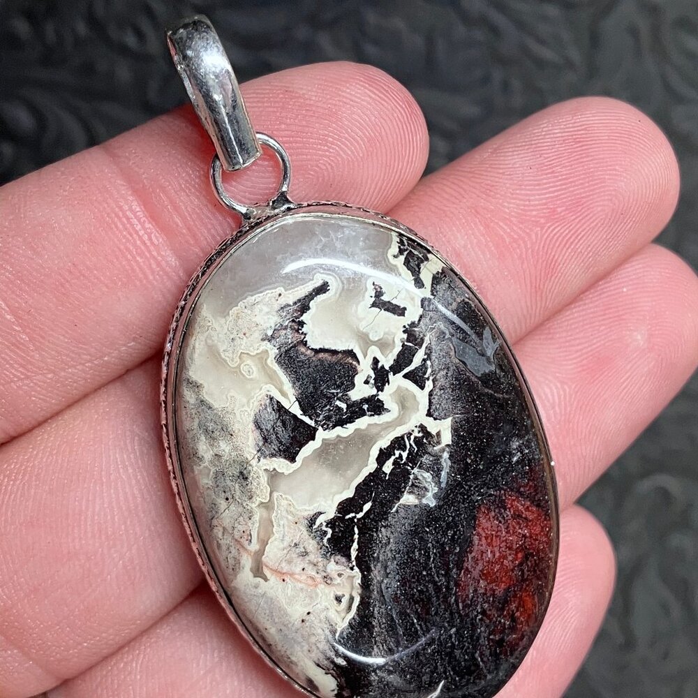 Stunning Brecciated Jasper Stone Pendant Crystal Jewelry - Picture 5 of 8